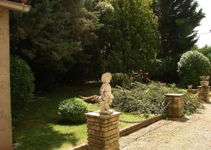 Dufresne Guest house